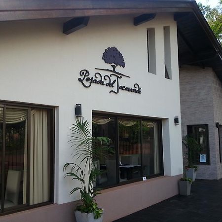 Posada Del Jacaranda Puerto Iguazú Buitenkant foto